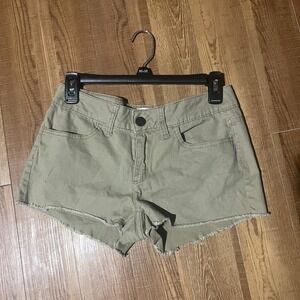 No Boundaries Khaki Low rise Shorts
